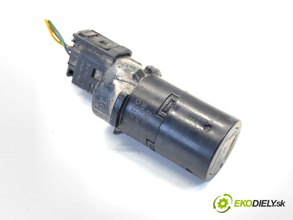 BMW E53 SUV 2001 170 kW 3.0 i 2979 Snímač PDC 