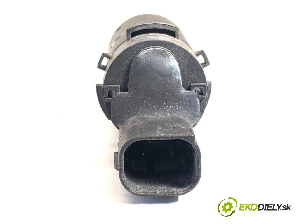 BMW E53 SUV 2001 170 kW 3.0 i 2979 Snímač PDC 6902182