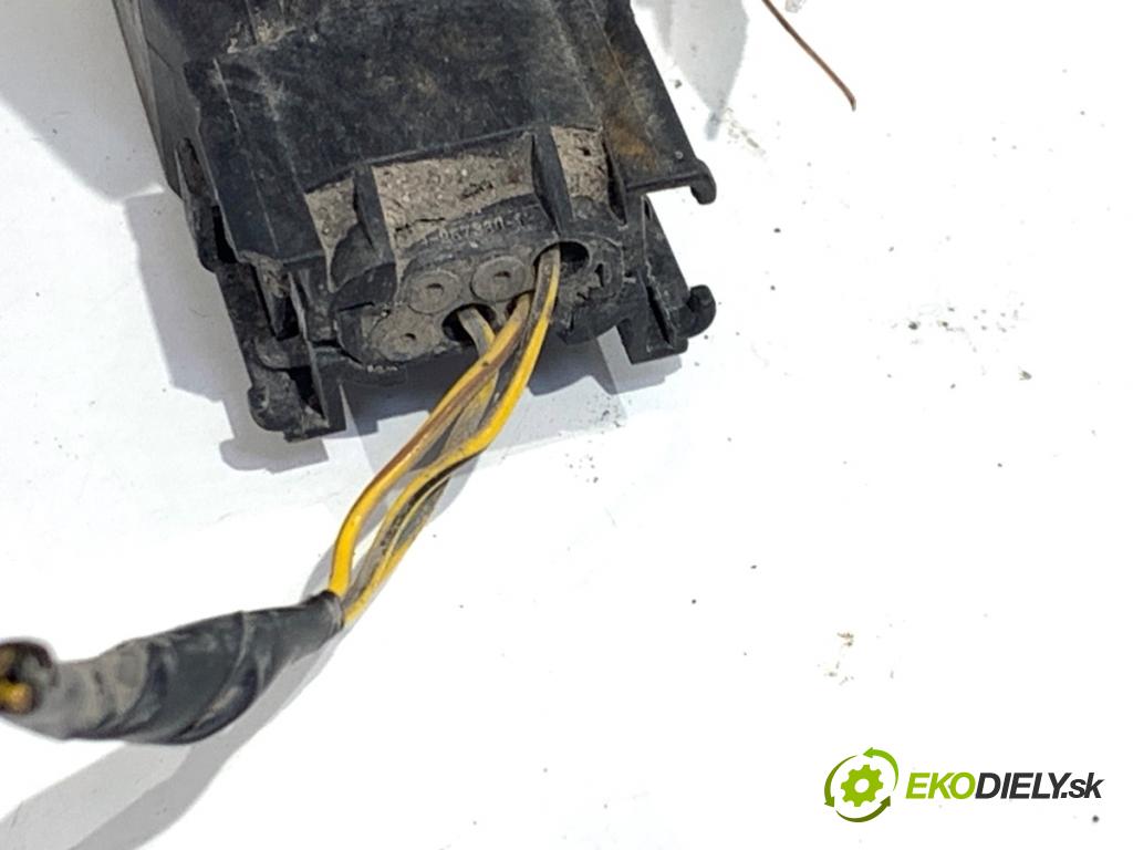 BMW E53 SUV 2001 170 kW 3.0 i 2979 Snímač XENON zad pravy 6784697