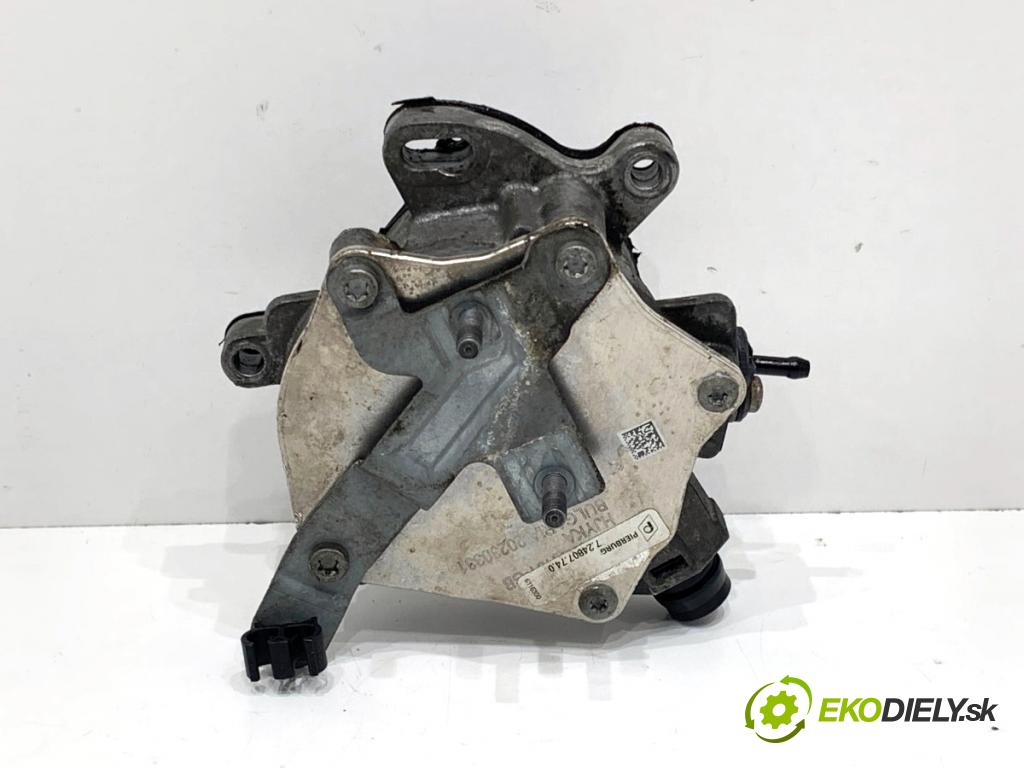 FORD FOCUS III Kombi 2016 92 kW 1.0 EcoBoost 998 Pumpa vákuová 724807740