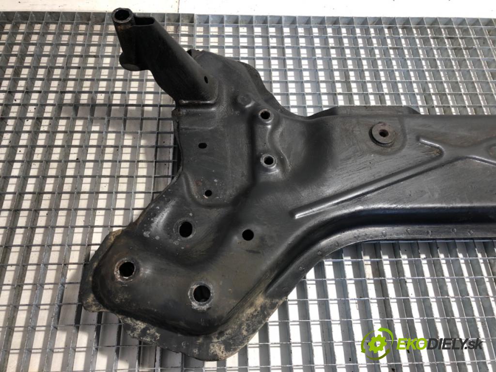 FIAT DUCATO III Autobus 2009 115 kW 160 Multijet 3,0 D 2999 Výstuha pod Motor  (Výstuha predná)