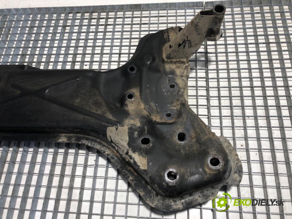 FIAT DUCATO III Autobus 2009 115 kW 160 Multijet 3,0 D 2999 Výstuha pod Motor  (Výstuha predná)