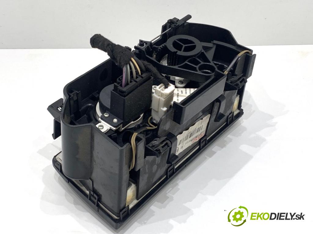 FIAT DUCATO III Autobus 2009 115 kW 160 Multijet 3,0 D 2999 Panel ovládania kúrenia  (Prepínacie páčky pod volantom)