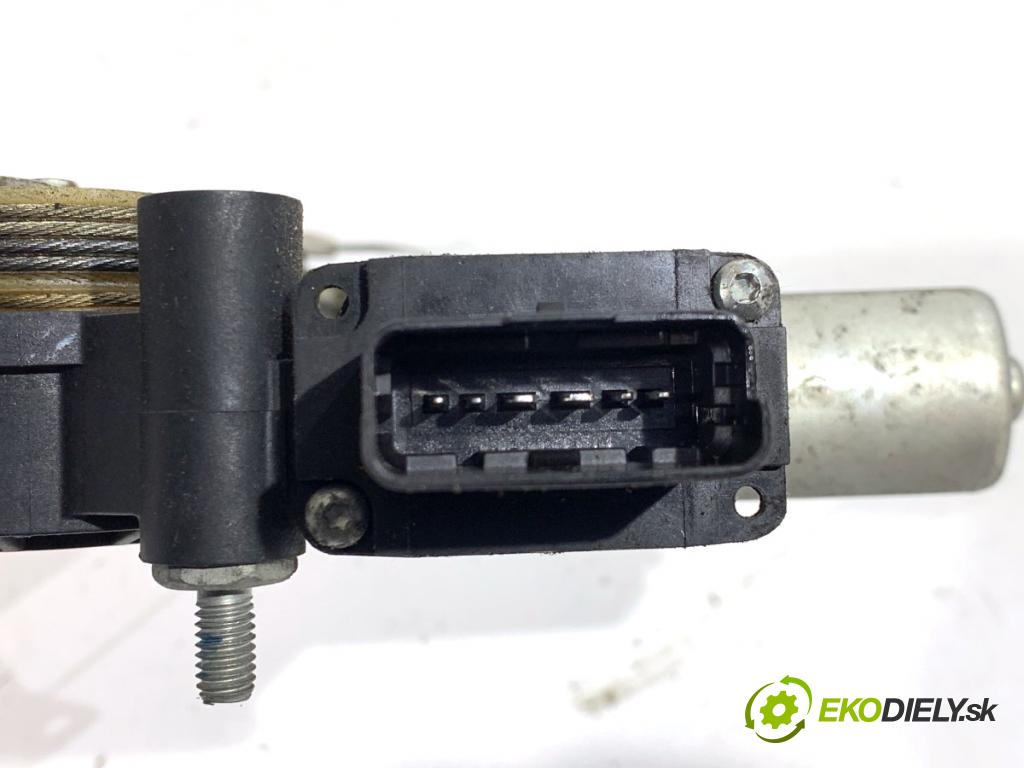 FIAT DUCATO III Autobus 2009 115 kW 160 Multijet 3,0 D 2999 Mechanizmus okna pravy predný