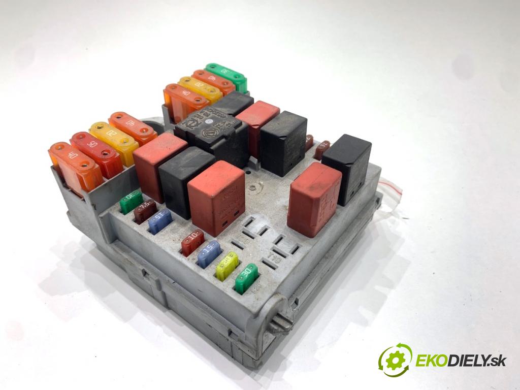 FIAT DUCATO III Autobus 2009 115 kW 160 Multijet 3,0 D 2999 skříňka poistková 1349946080 (Pojistková skříňka)