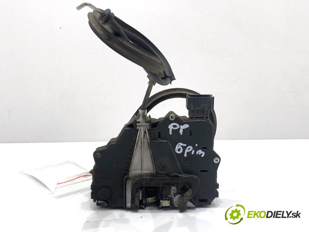 FIAT DUCATO III Autobus 2009 115 kW 160 Multijet 3,0 D 2999 zámok Dvere pravy predný 1350147080