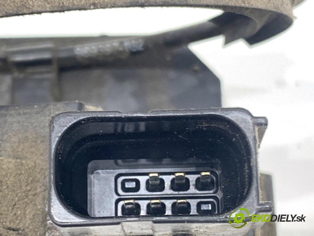 FIAT DUCATO III Autobus 2009 115 kW 160 Multijet 3,0 D 2999 zámok Dvere pravy predný 1350147080