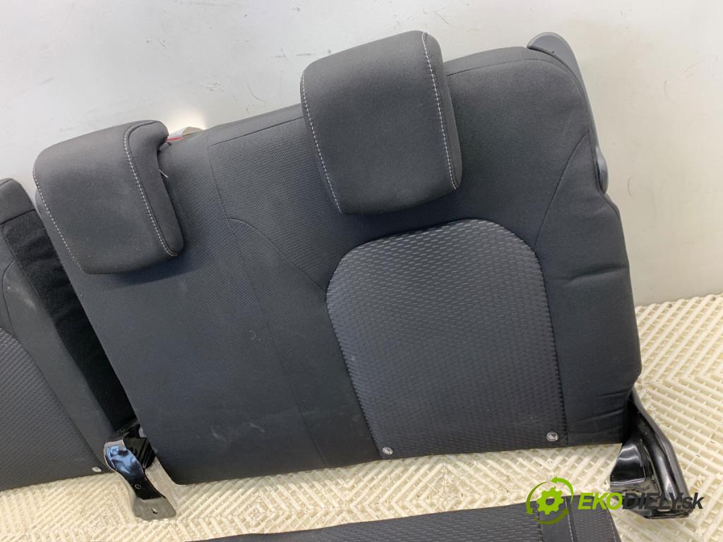DACIA DUSTER SUV 2019 96 kW 1.3 TCe 130 (HMMF) 1332 sedadlo druhý VLÁDA: