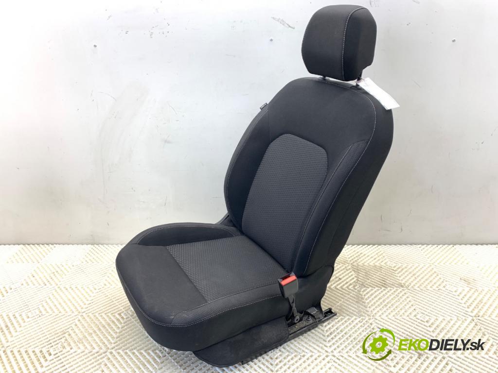 DACIA DUSTER SUV 2019 96 kW 1.3 TCe 130 (HMMF) 1332 Sedadlo pravy predný