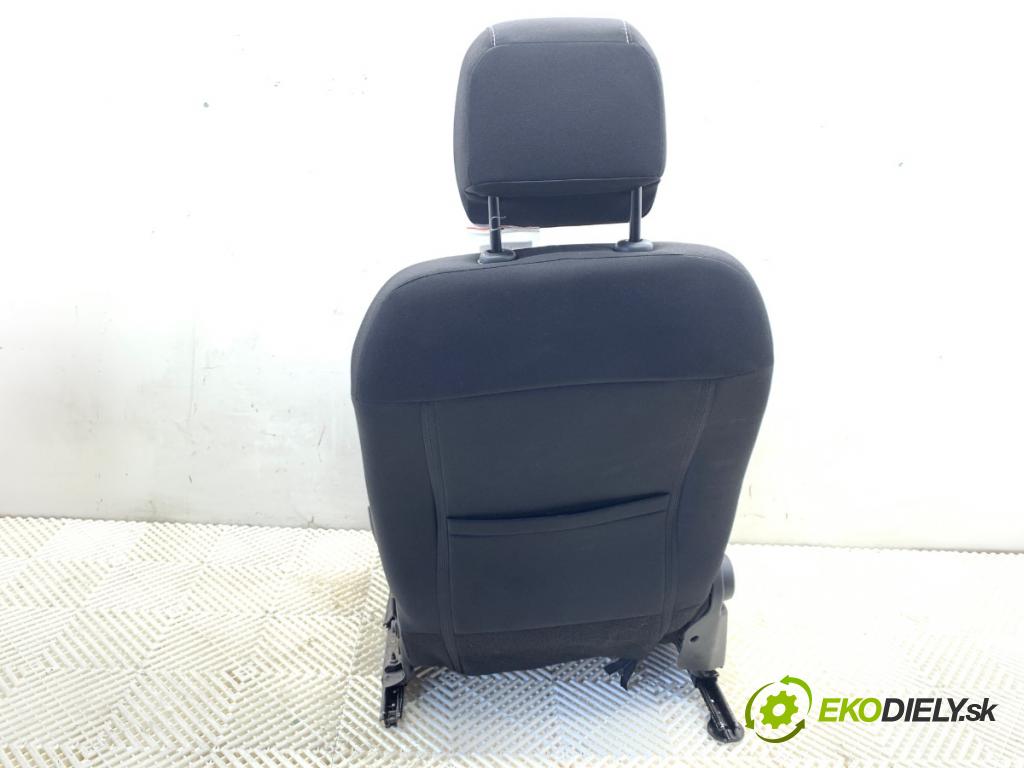 DACIA DUSTER SUV 2019 96 kW 1.3 TCe 130 (HMMF) 1332 Sedadlo pravy predný