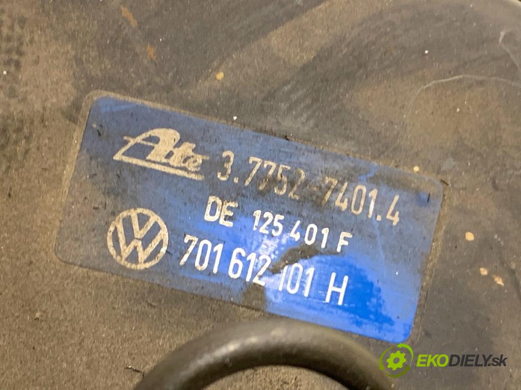 VW TRANSPORTER T4 Skrzynia 1994 57 kW 2.4 D 2370 posilovač bŕzd 701612101H