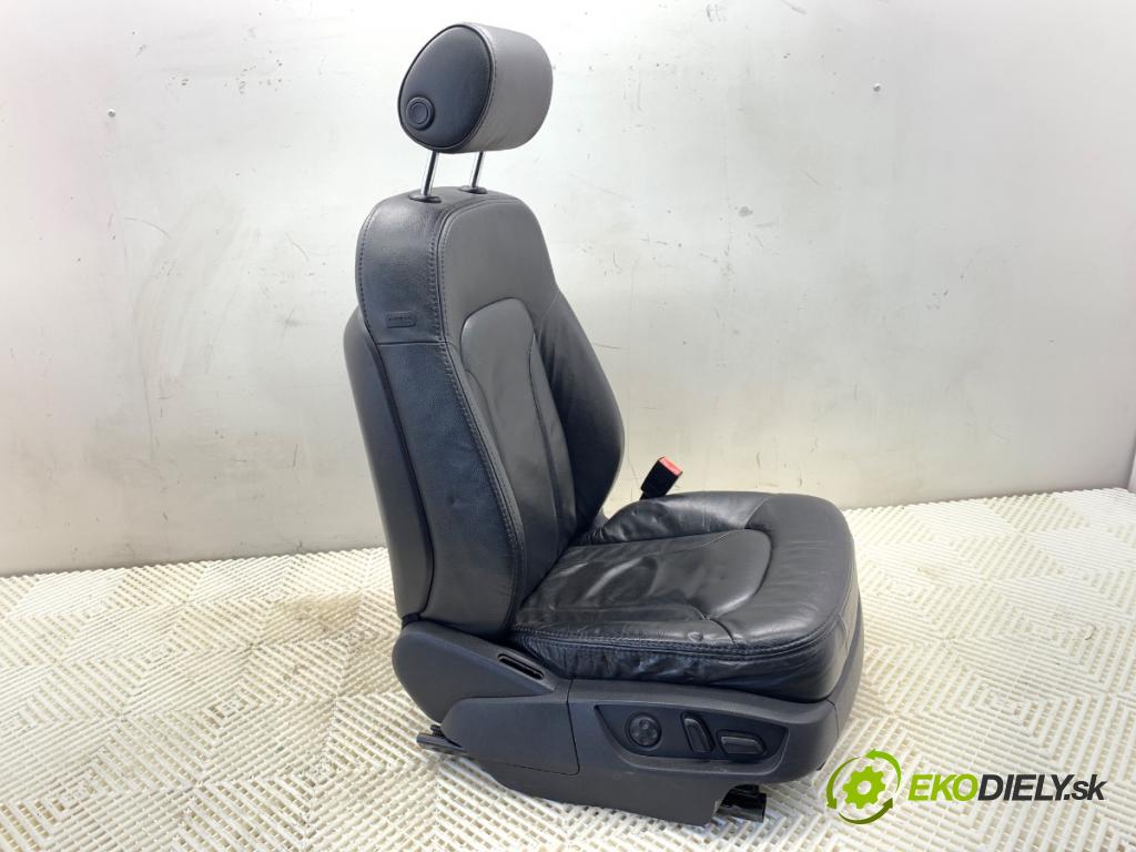 AUDI Q7 4L SUV 2007 171 kW 3.0 TDI quattro 2967 Sedadlo pravy predný