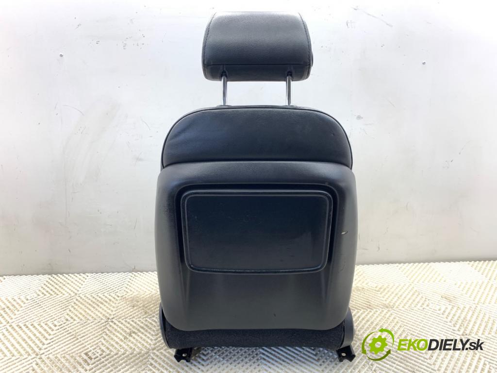 AUDI Q7 4L SUV 2007 171 kW 3.0 TDI quattro 2967 Sedadlo pravy predný