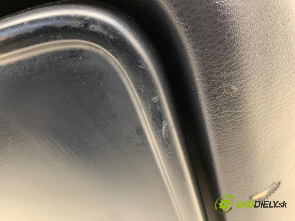 AUDI Q7 4L SUV 2007 171 kW 3.0 TDI quattro 2967 Sedadlo pravy predný