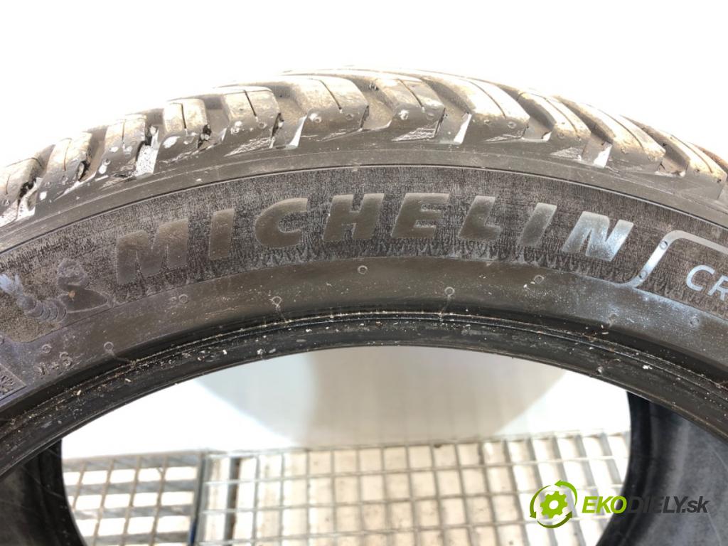 --- ---      PNEUMATIKA: zima 2X 245/40 19" MICHELIN