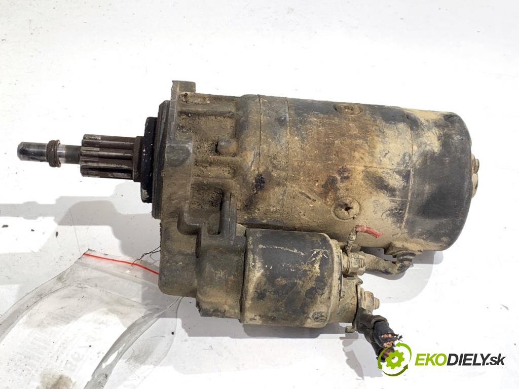 VW TRANSPORTER T4 Skrzynia 1994 57 kW 2.4 D 2370 Štartér 0001218116 (Štartér)