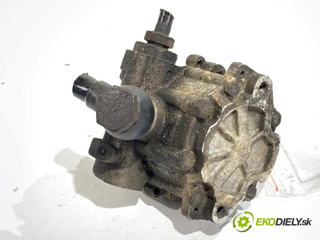 VW TRANSPORTER T4 Skrzynia 1994 57 kW 2.4 D 2370 pumpa servočerpadlo  (Servočerpadlo)