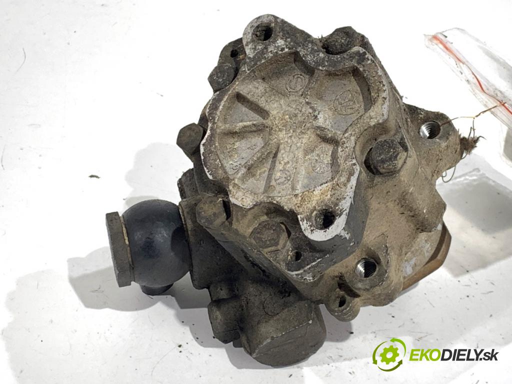 VW TRANSPORTER T4 Skrzynia 1994 57 kW 2.4 D 2370 pumpa servočerpadlo  (Servočerpadlo)