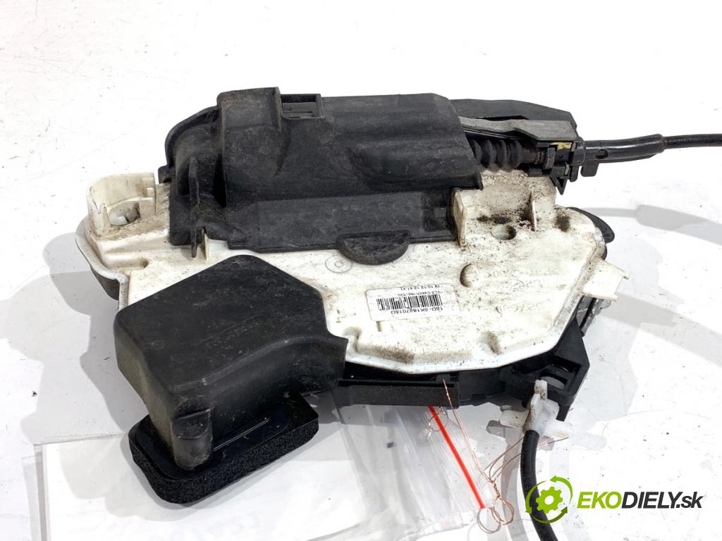 VW POLO V liftback 2012 44 kW 1.2 1198 zámok dveře levý přední část 5K1837015D