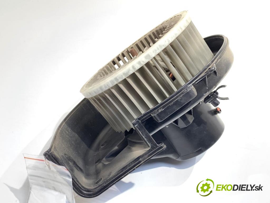 VW POLO V liftback 2012 44 kW 1.2 1198 ventilátor kúrenia 6Q1819015J