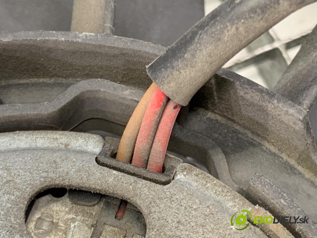 VW POLO V liftback 2012 44 kW 1.2 1198 ventilátor chladiče 6R0121217A (Ventilátor)