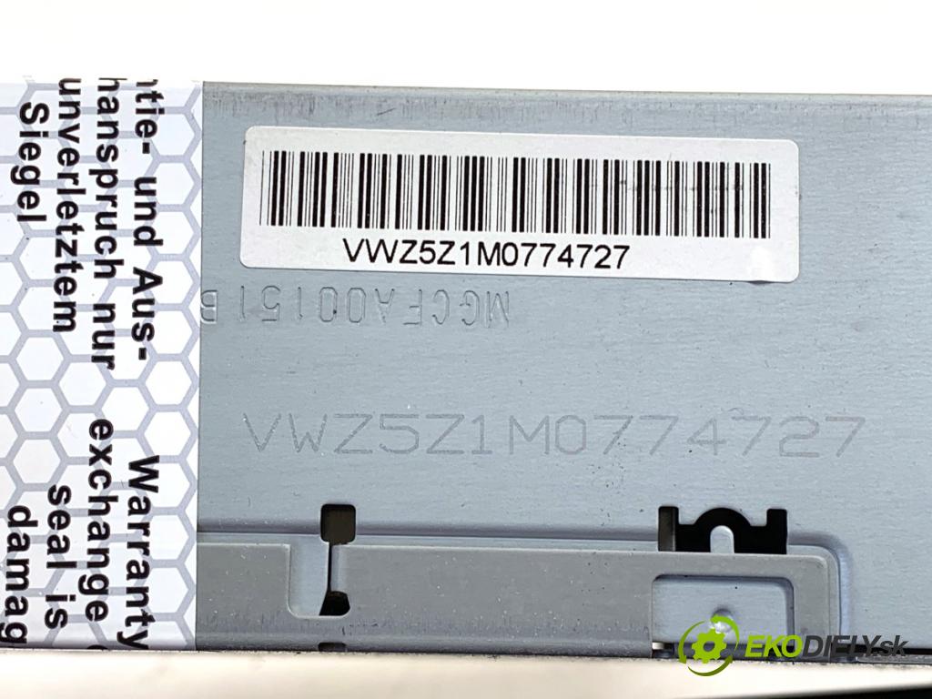 VW POLO V liftback 2012 44 kW 1.2 1198 RADIO 5M0035156D (Audio zariadenie)