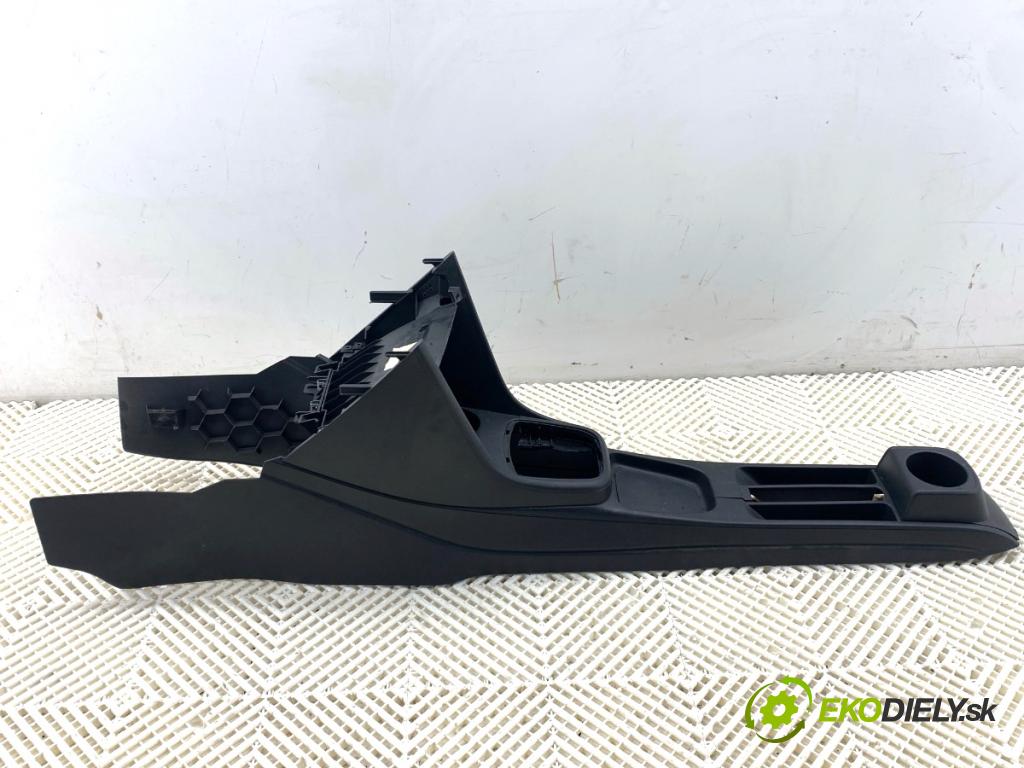 VW POLO V liftback 2012 44 kW 1.2 1198 Tunel středový 6R1863680D (Středový tunel)