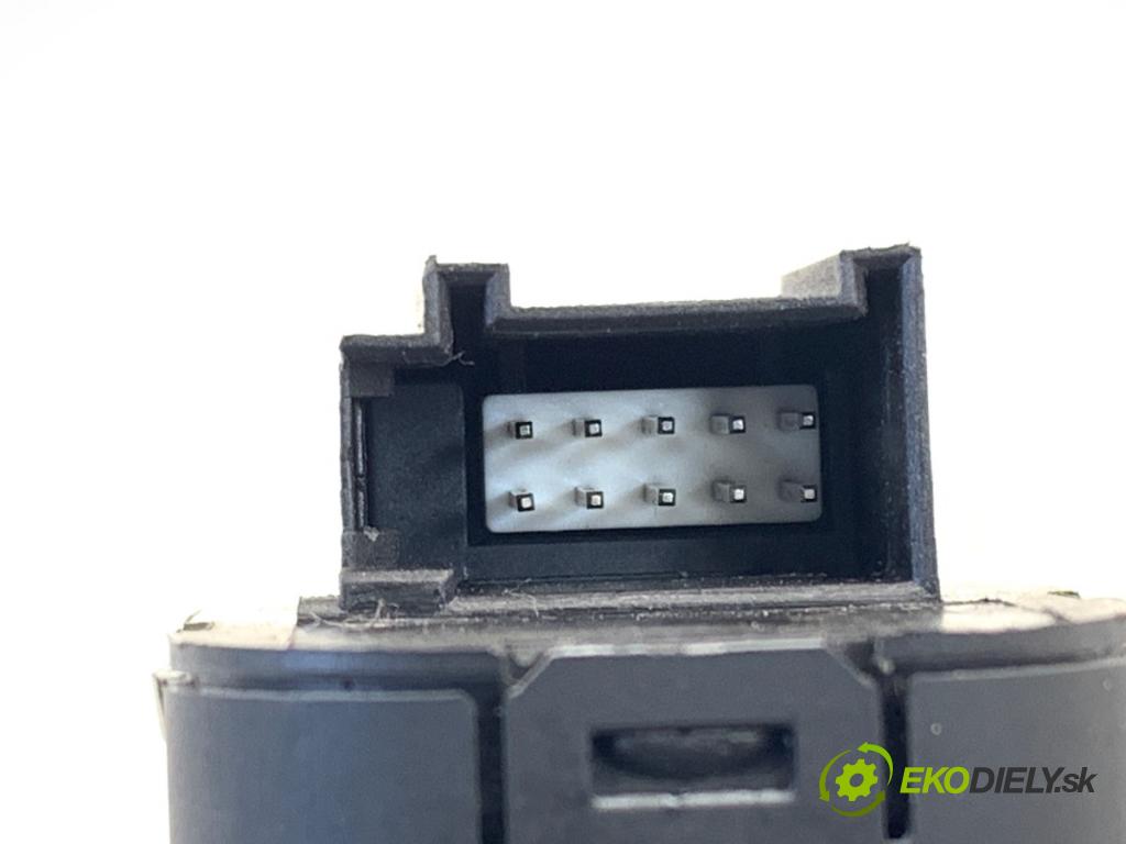 VW POLO V liftback 2012 44 kW 1.2 1198 Prepínač nastavenia spätných zrkadiel 6C1959565 (Prepínacie páčky pod volantom)