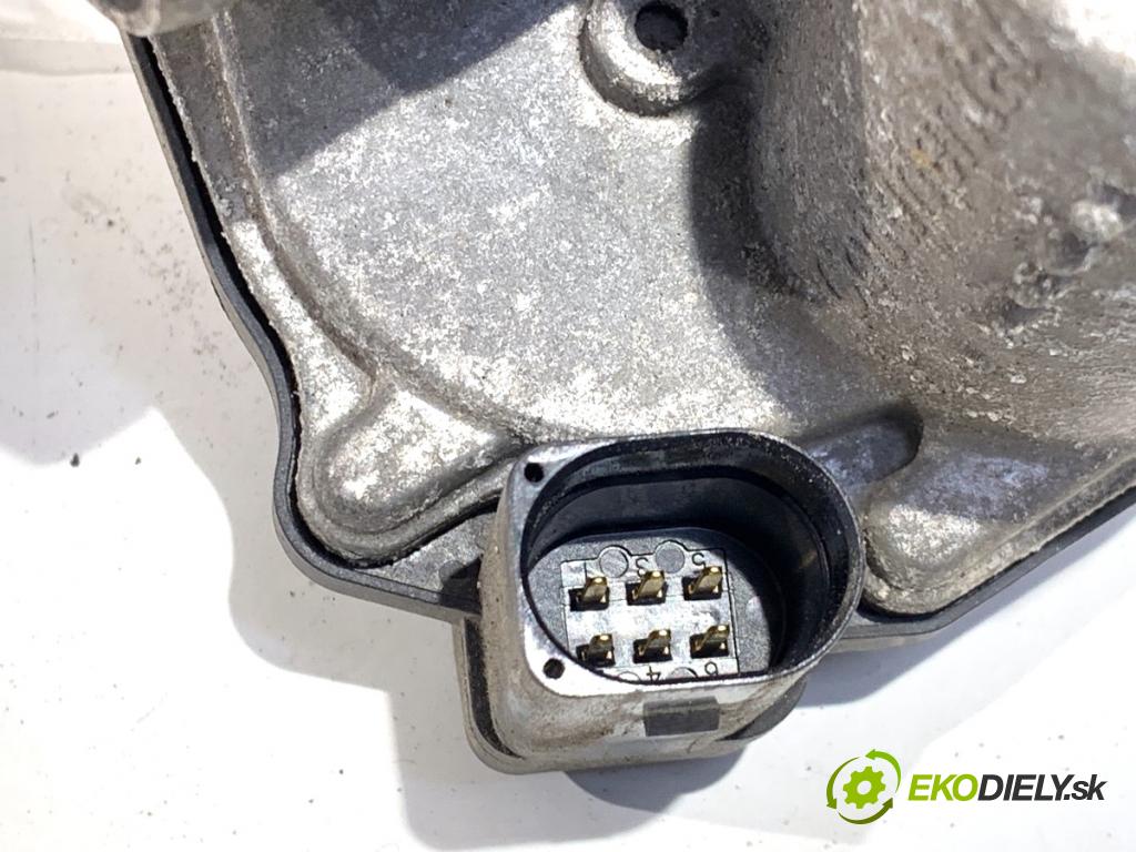 VW POLO V liftback 2012 44 kW 1.2 1198 Škrtiaca klapka 03D133062F (Škrtiaca klapka)