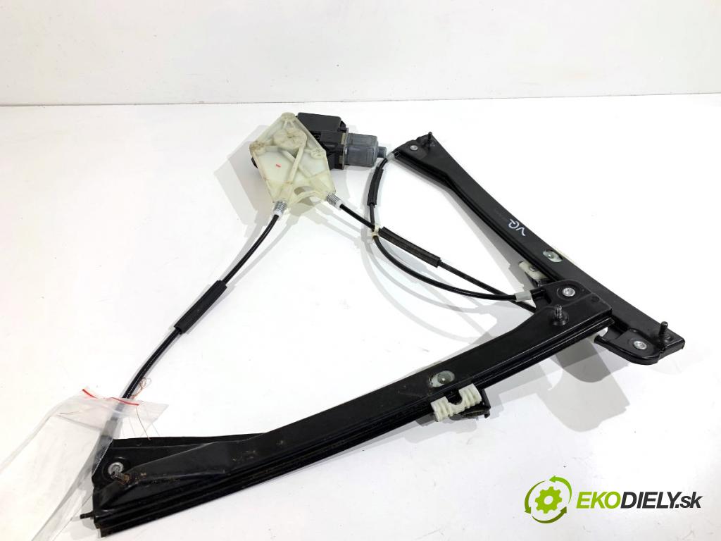 VW POLO V liftback 2012 44 kW 1.2 1198 mechanismus okna levý přední část 6R0959801AB