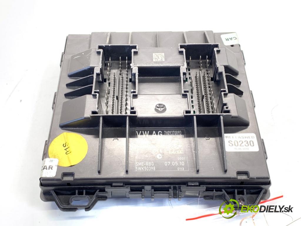VW POLO V liftback 2012 44 kW 1.2 1198 Modul BCM 7H0937089D (Riadiaca jednotka ostatné)