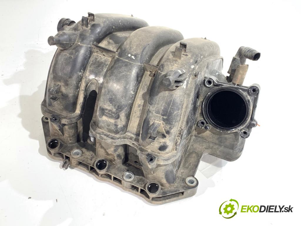 VW POLO V liftback 2012 44 kW 1.2 1198 potrubí sání 03E129711F (Sací potrubí)