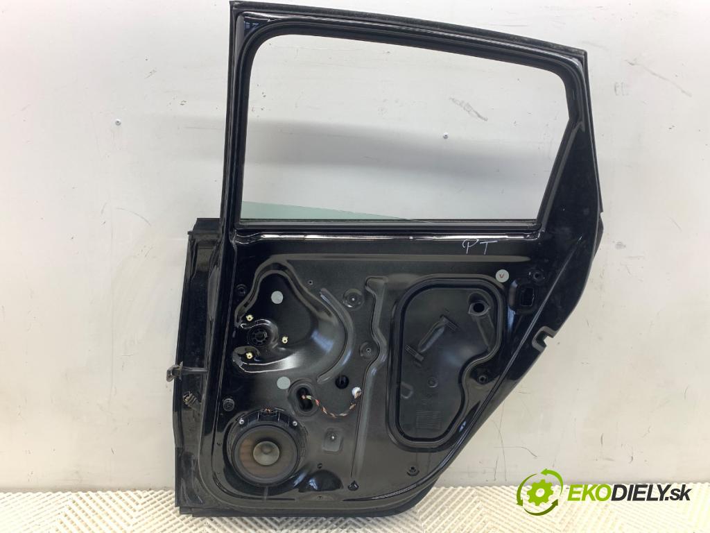 VW POLO V liftback 2012 44 kW 1.2 1198 dveře pravý zadní část L041