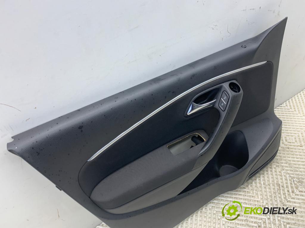 VW POLO V liftback 2012 44 kW 1.2 1198 čalúnenie Dvere ľavy predný