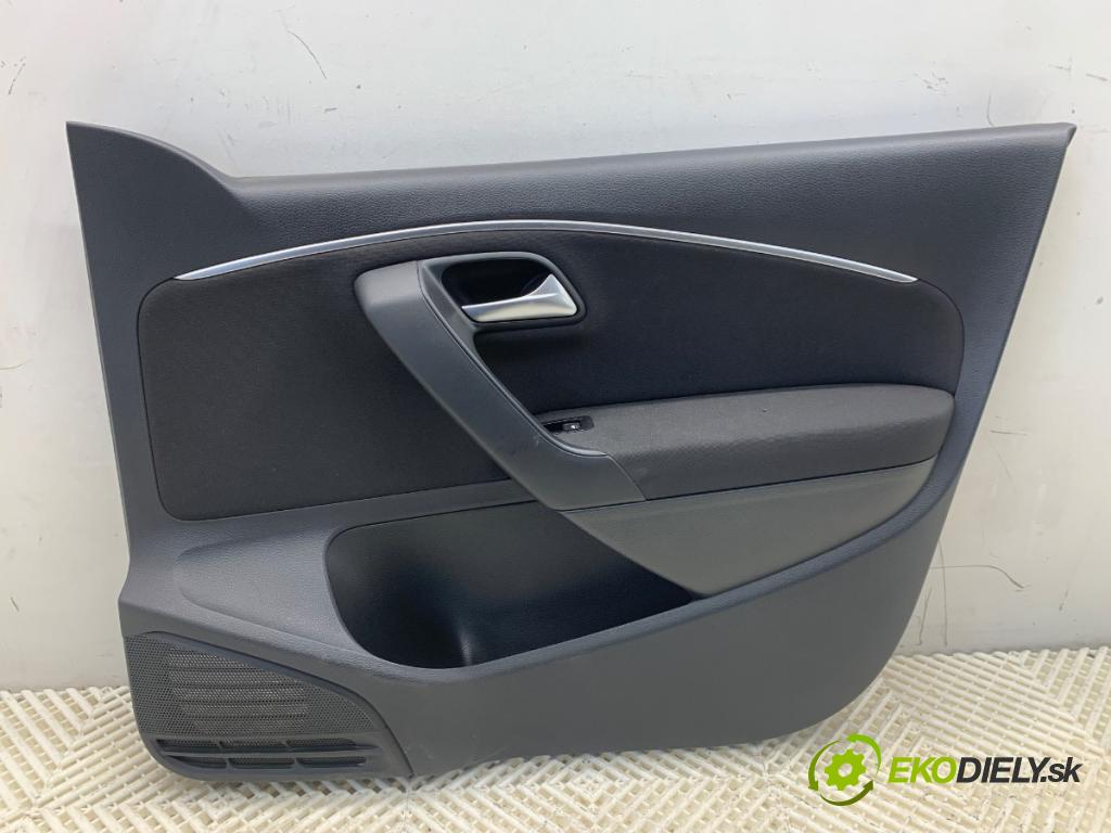 VW POLO V liftback 2012 44 kW 1.2 1198 čalúnenie Dvere pravy predný 