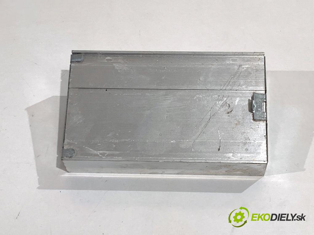 VW POLO V liftback 2012 44 kW 1.2 1198 měnič modul LED 89393773