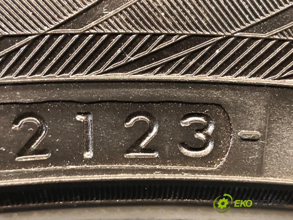 --- --- PNEUMATIKY: zima 1X 265/40 20" YOKOHAMA