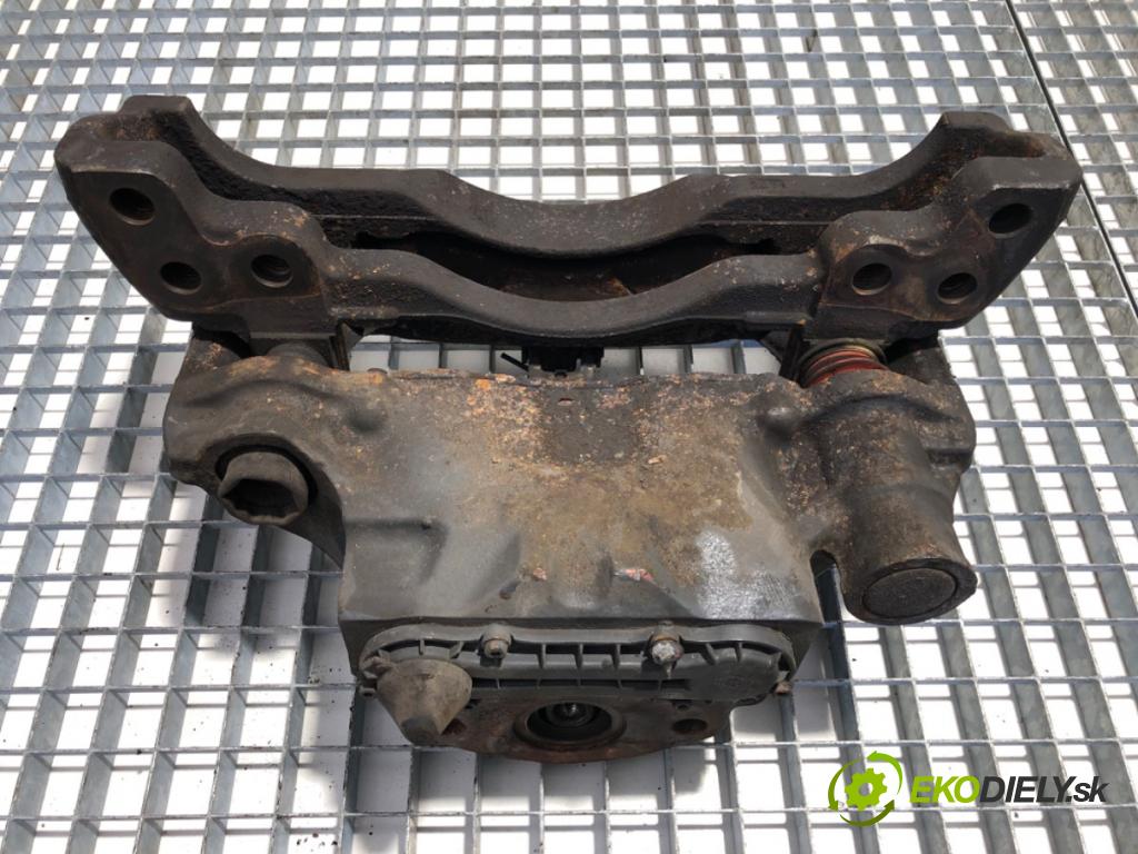 DAF XF Ciągnik siodłowy 2014 375 kW FT 510 375 kW [510 KM] olej napędowy 2012 - 2022 12900 Brzdič strmeň ľavy predný Z012009