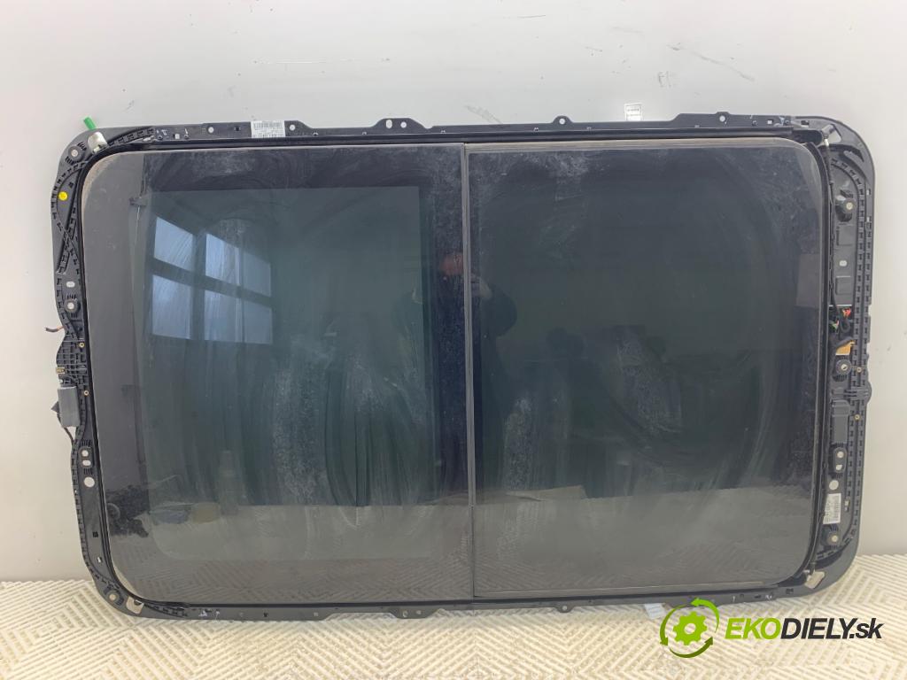 SKODA KODIAQ SUV 2019 110 kW 1.5 TSI 1495 střešní okno 3G9877041J (Sklo karoserie)