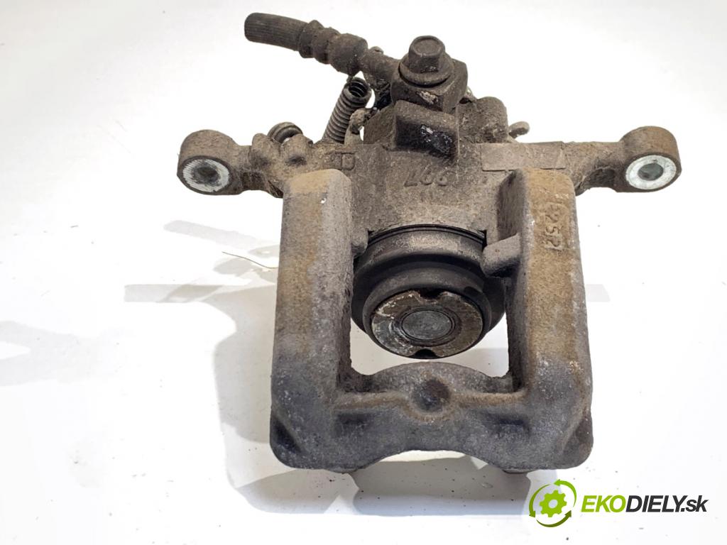 OPEL ASTRA J Kombi 2013 103 kW 1.4 LPG (35) 1364 Brzdič strmeň ľavy zad 