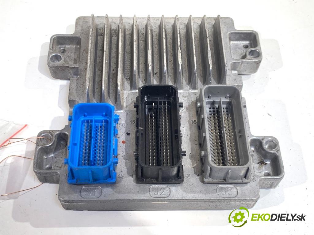 OPEL ASTRA J Kombi 2013 103 kW 1.4 LPG (35) 1364 řídící jednotka motora 12654137 (Řídicí jednotka)