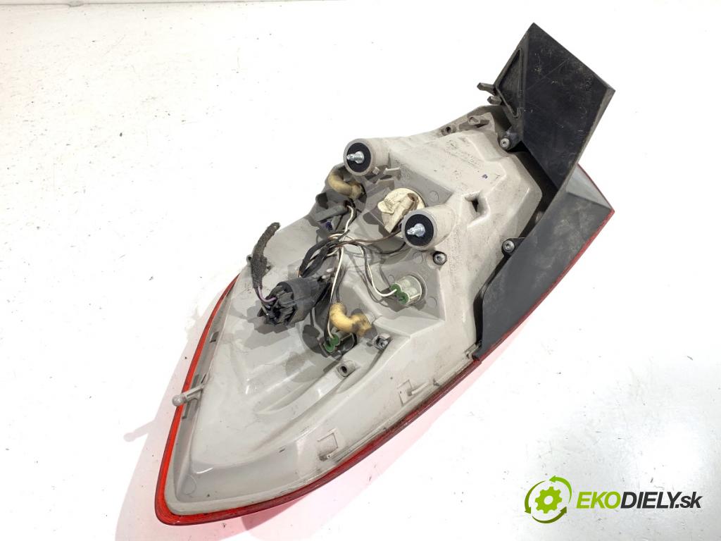 OPEL ASTRA J Kombi 2013 103 kW 1.4 LPG (35) 1364 světlo levý zadní část 13282242