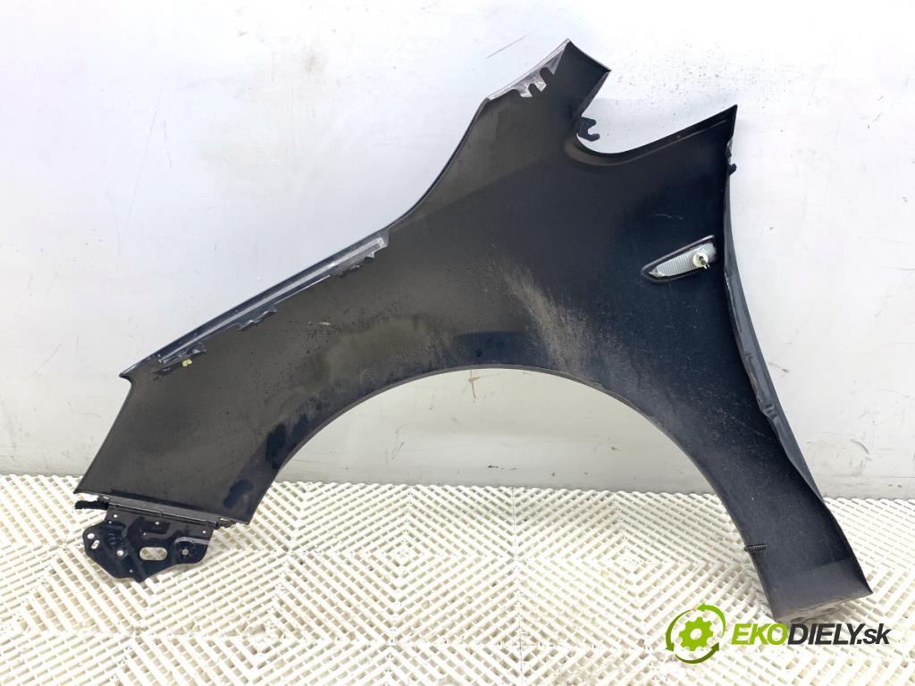 OPEL ASTRA J Kombi 2013 103 kW 1.4 LPG (35) 1364 Blatník pravy predný