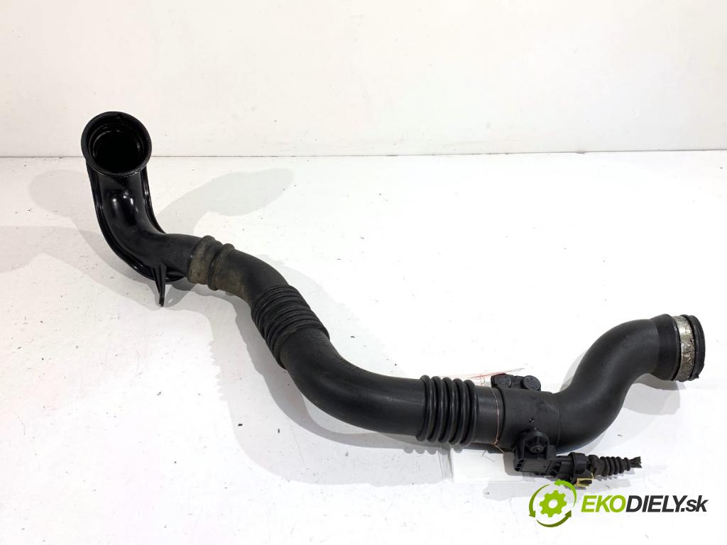 OPEL ASTRA J Kombi 2013 103 kW 1.4 LPG (35) 1364 Rúra vzduchu 315616912