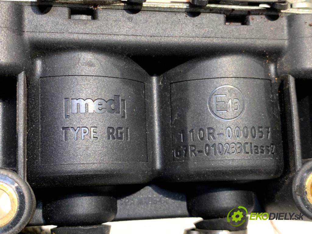 OPEL ASTRA J Kombi 2013 103 kW 1.4 LPG (35) 1364 vstřikovač LPG 67R-010233