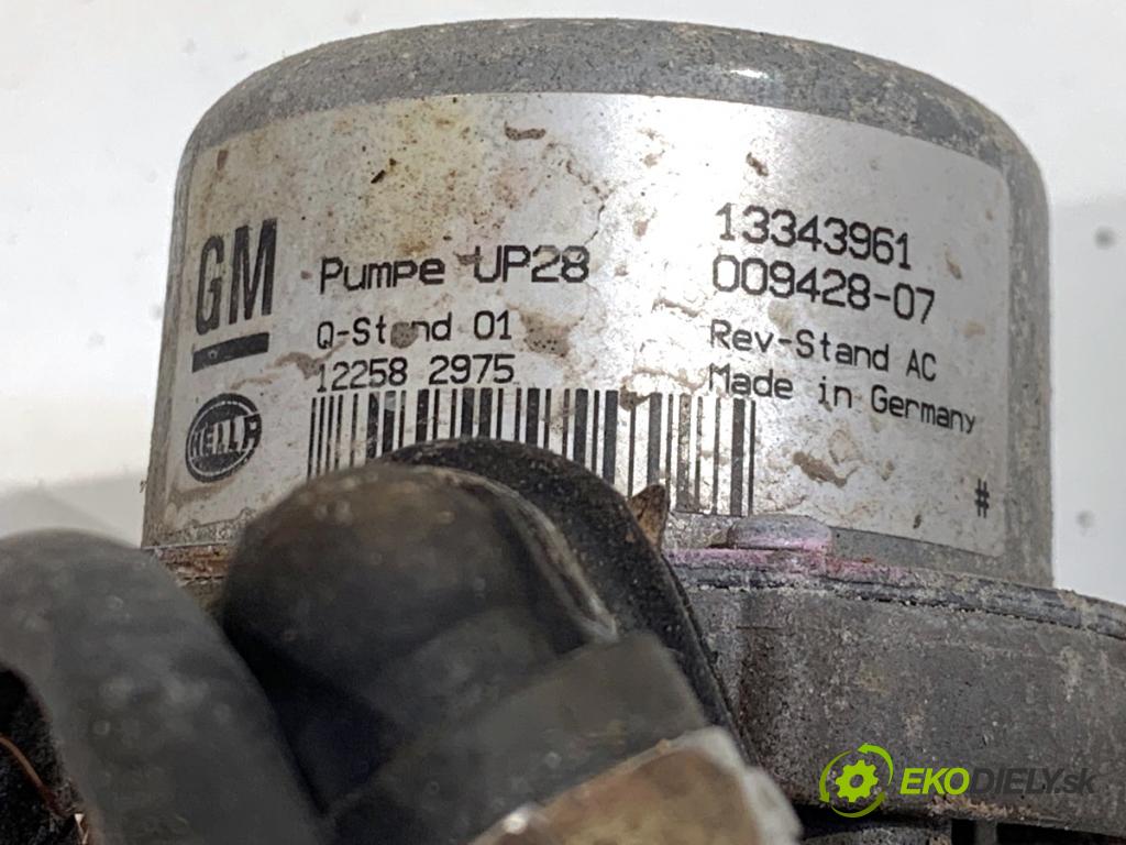 OPEL ASTRA J Kombi 2013 103 kW 1.4 LPG (35) 1364 Pumpa vákuová 13343961