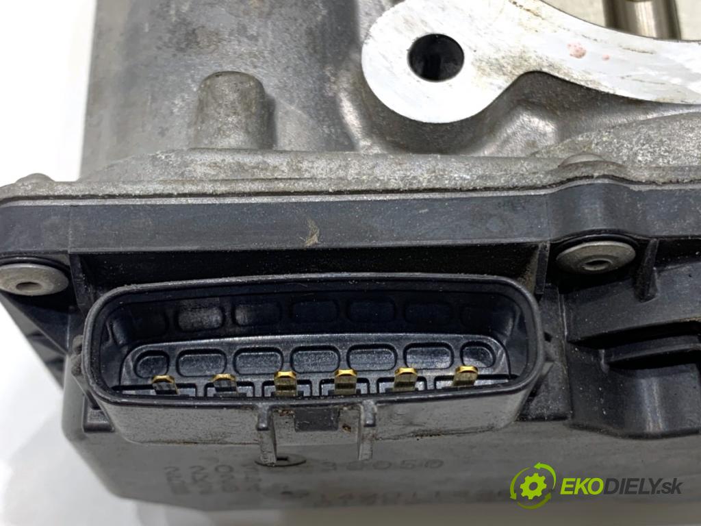 LEXUS IS sedan 2015 180 kW 200t (ASE30) 1998 škrtíci klapka 22030-36050 (Škrticí klapka)