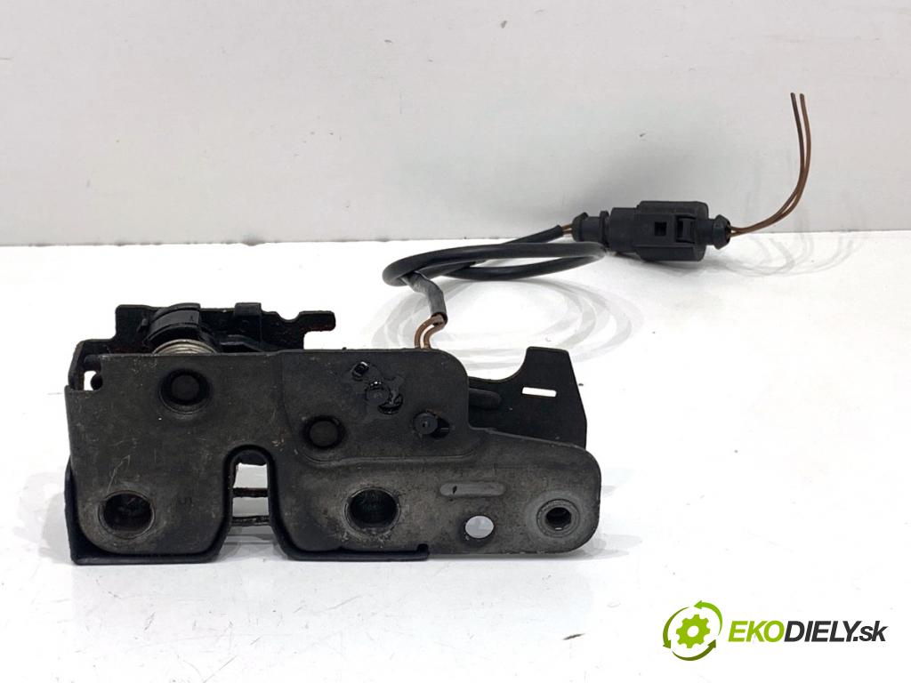 VW SHARAN nadwozie wielkoprzestrzenne (MPV) 2011 103 kW 2.0 TDI 1968 zámok kapoty přední část 7N1823509