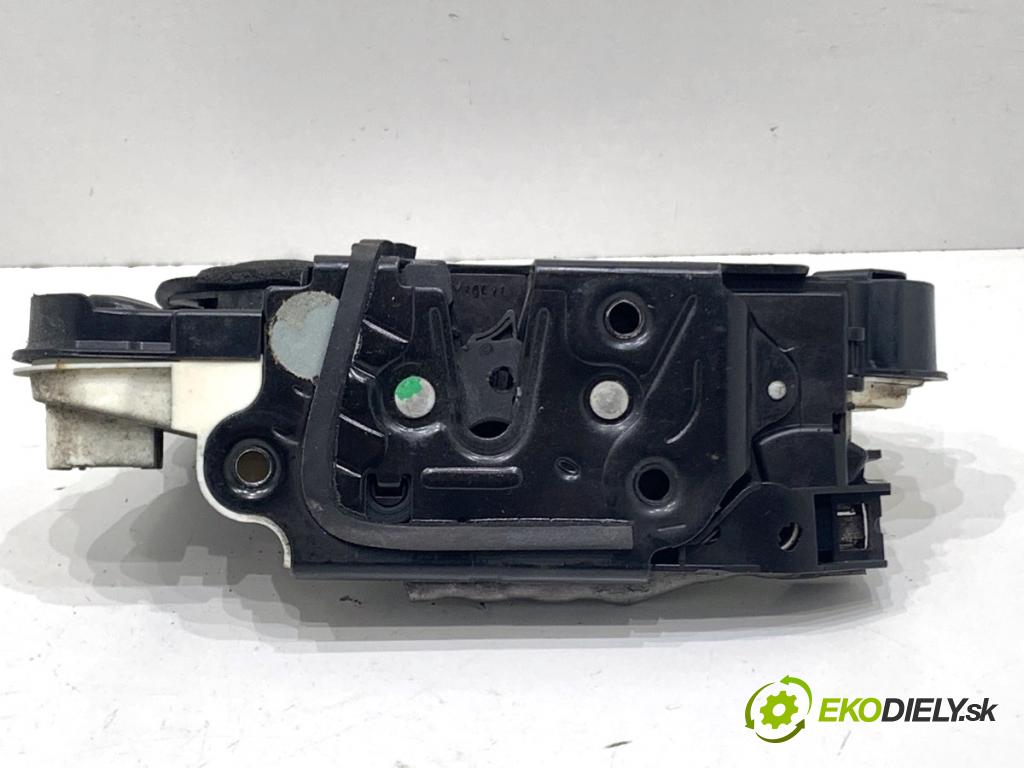 VW SHARAN nadwozie wielkoprzestrzenne (MPV) 2011 103 kW 2.0 TDI 1968 zámok Dvere ľavy predný 5K1837015B