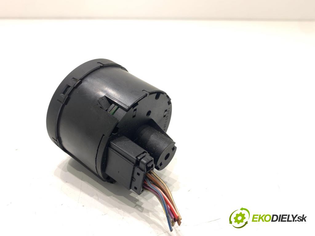 VW SHARAN nadwozie wielkoprzestrzenne (MPV) 2011 103 kW 2.0 TDI 1968 spínač světel 3C8941431A